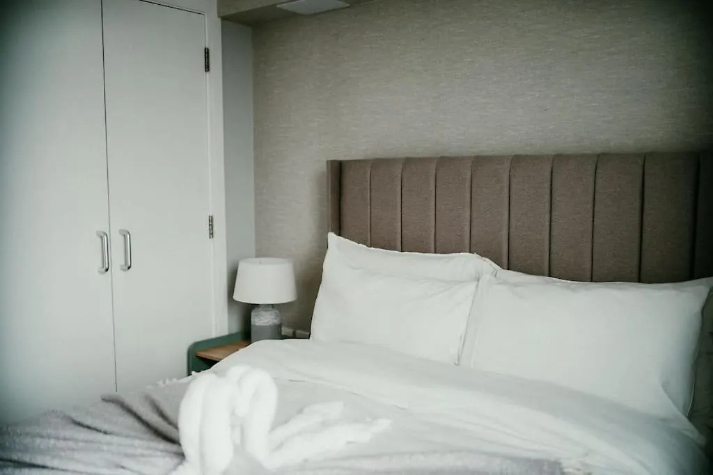 Urban Elegance: Luxury; Sleeps 6 Apartment Belfast 0*,  United Kingdom